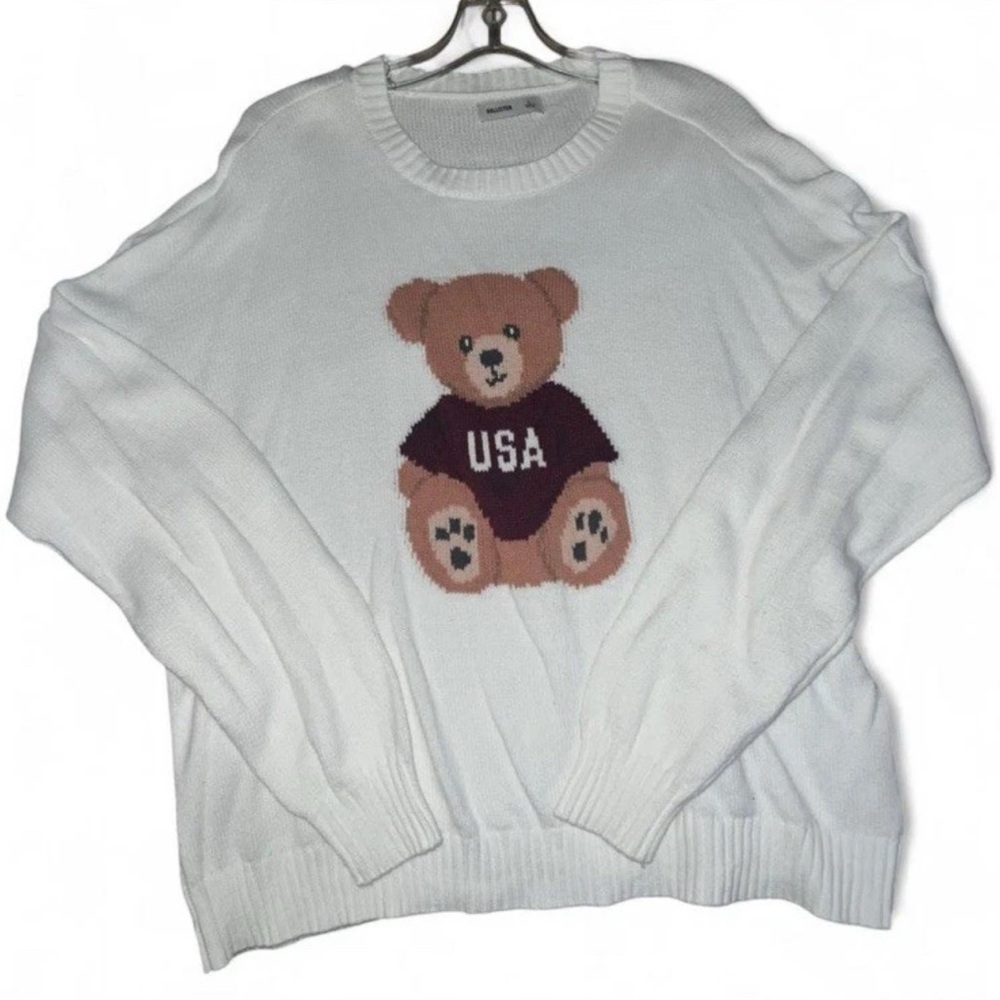 Hollister White Sweater with Bear Motif - Picture 2 of 4